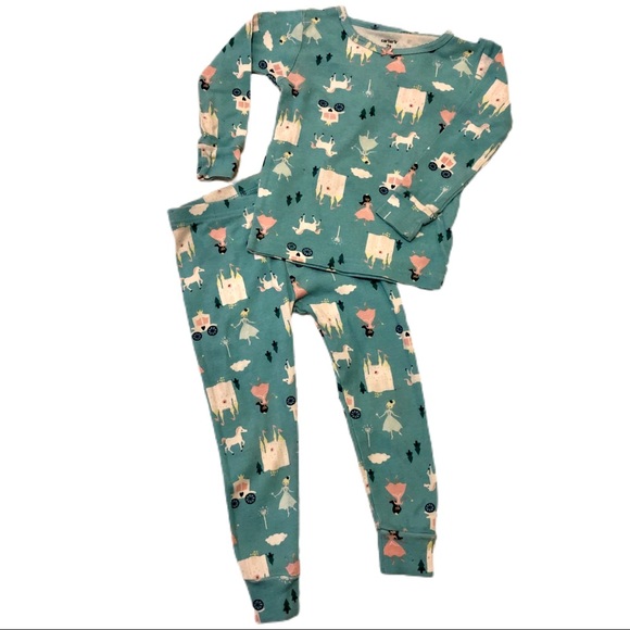 Carter’s Girls Princess Pajamas Set - Picture 2 of 7